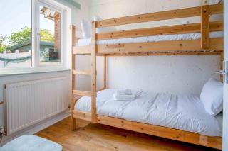 Cosy Cottage - 2 Bedroom Cottage - Mumbles - Swansea - 3