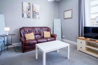 Flat 2 Brunswick - 2 Bed Economy Flat - Swansea - Swansea - 5