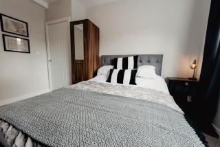 Hinckley Flats - Hinckley - 2