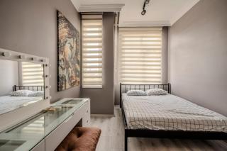 Galata View 2BR w Terrace - Istanbul - 8