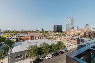Blueground West Loop rooftop spa pool gym CHI-1096 - Chicago - 5