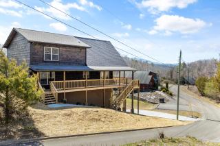 #2335 High Expectations - Sevierville - 5