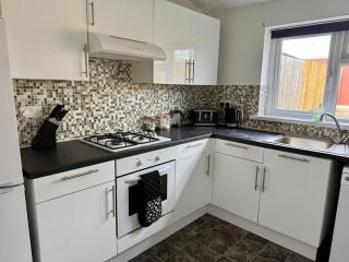 Beautiful City Centre Apartment With Garden - 8