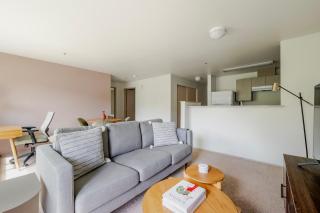 Blueground Univ Dist pet area elev nr UW SEA-865 - 9