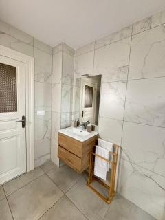 Soh Rent Appartement Schiltigheim wifi RDC - Schiltigheim - 2