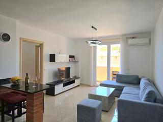 Vivid Stay Golem 073 - Durrës - 8