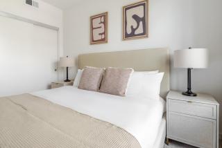 Blueground East Industrial pool AC nr park SFO-1853 - 1