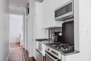 Blueground West Village washer nr Hudson River Park NYC-1547 - 5