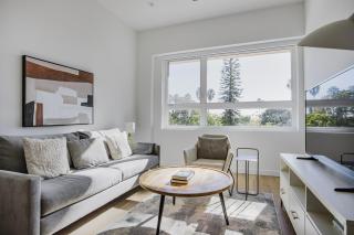 Blueground Mid-Wilshire fitness center nr LACMA LAX-1296 - 0