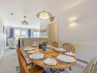 3 Bed in Aberdovey DY036 - Aberdyfi - 7