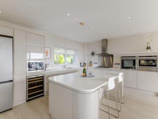 4 Bed in Aberdovey DY041 - 5