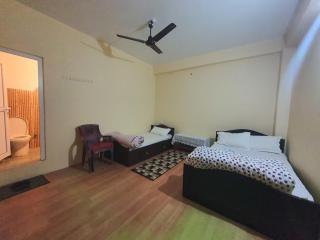 Lakshmi Homestay - - 6
