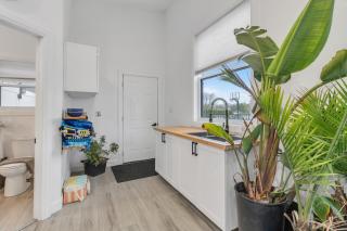 The Grand River Retreat heated pool - 6