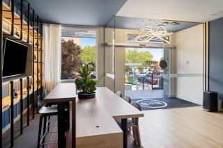 B&B HOTEL Madrid Alcorcón - 8