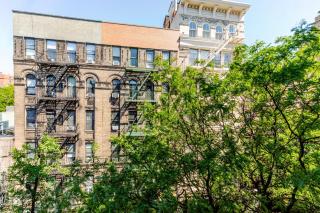 Blueground West Village washer nr Stonewall Inn NYC-1826 - 7