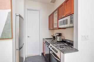 Blueground West Village washer nr Stonewall Inn NYC-1826 - 5