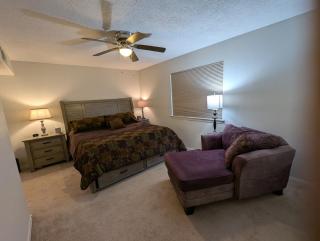 Long stays welcome! Across from trailhead,game rm! - Albuquerque - 5