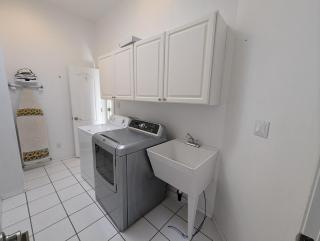 Long stays welcome! Across from trailhead,game rm! - Albuquerque - 1
