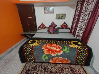 Orange Mane Homestay - Madikeri - 7