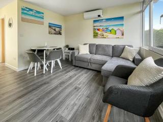 Melodys Beach Lodge - Skegness - 7