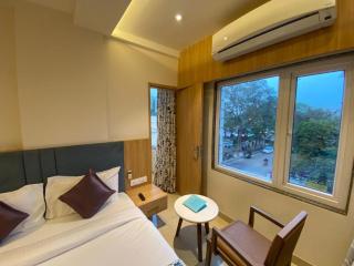 Mumbai House Express - 8