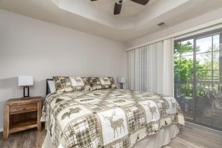 2BR Village At Indian Point 704 near SDC-Free Tickets Daily up to $500 Value - Branson - 4