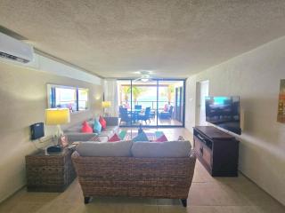 5 St Lawrence Beach Condo - Christ Church - 4