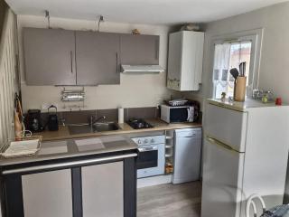 Confortable pavillon avec jardin à 900m de la plage - 4