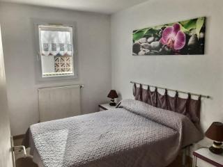 Confortable pavillon avec jardin à 900m de la plage - 3