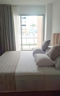 Vista impresionante y cama king en Baia Kristal - Cartagena - 9