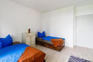 Gemütliches Zuhause 2-Zimmer-Ferienwohnung mit Geschirrspüler & Balkon für bis zu 4 Personen - Leipzig - 1
