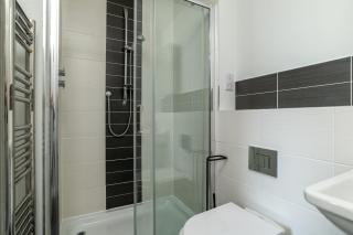 Central comfort and explore nearby cafes - Aberdeen - 2