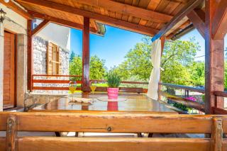 Villa Dora - family house with saltwater pool in Gostinjac, Krk Island - Gostinjac - 3