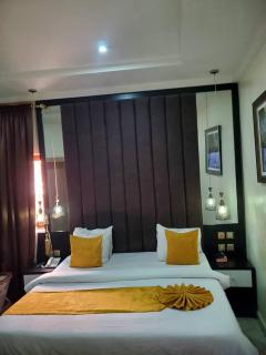 McLorrets Suites - Enugu - 1