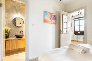 Villa for families with a private pool in Daliyat El Carmel - 6