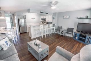 Surfrider Beach Getaway - Kure Beach - 4