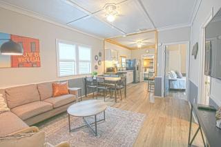 Mod Cottage - Wilmington - 1