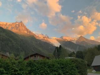 Rare, charmant T3 de 63m2, calme dans une maison, place de parking comprise - Chamonix - 3