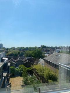 Homestay Modern Bright Room with Private Bathroom by the Thames - Londra - 4