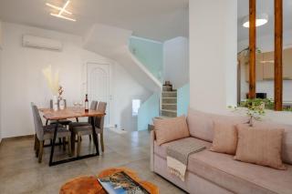 Cedar Forest Oceanfront Villa, 4BR Private Pool - Naxos - Naxos Chora - 6
