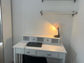 En-suite double room on riverside of Canada Water - London - 5