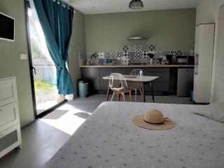 Charmant Studio Parking et jardin privés proche Rivière ,Voie verte, Marché - Ruoms - 7