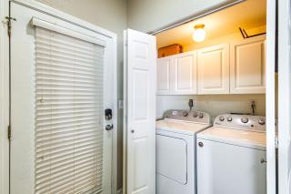 Waterfront Lake Ozark Condo with Pool Access - 6