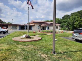 Americas Best Value Inn Moline - Moline - 0