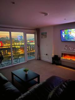 Marina Breeze - Swansea - 0