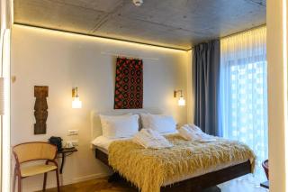 Nishani 5 Stars Boutique - Bucharest - 9