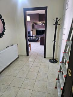 70m2 Apartment - Korçë - 2