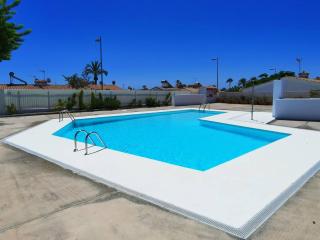 Los Porches D40 By Pride Holiday Rentals - San Bartolomé de Tirajana - 0