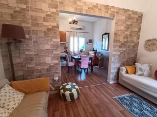 Olga's Cozy Nest , apartment in Ano Korakiana. - Áno Korakiána - 6