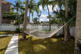 Mozart #307 - Fort Lauderdale - 1